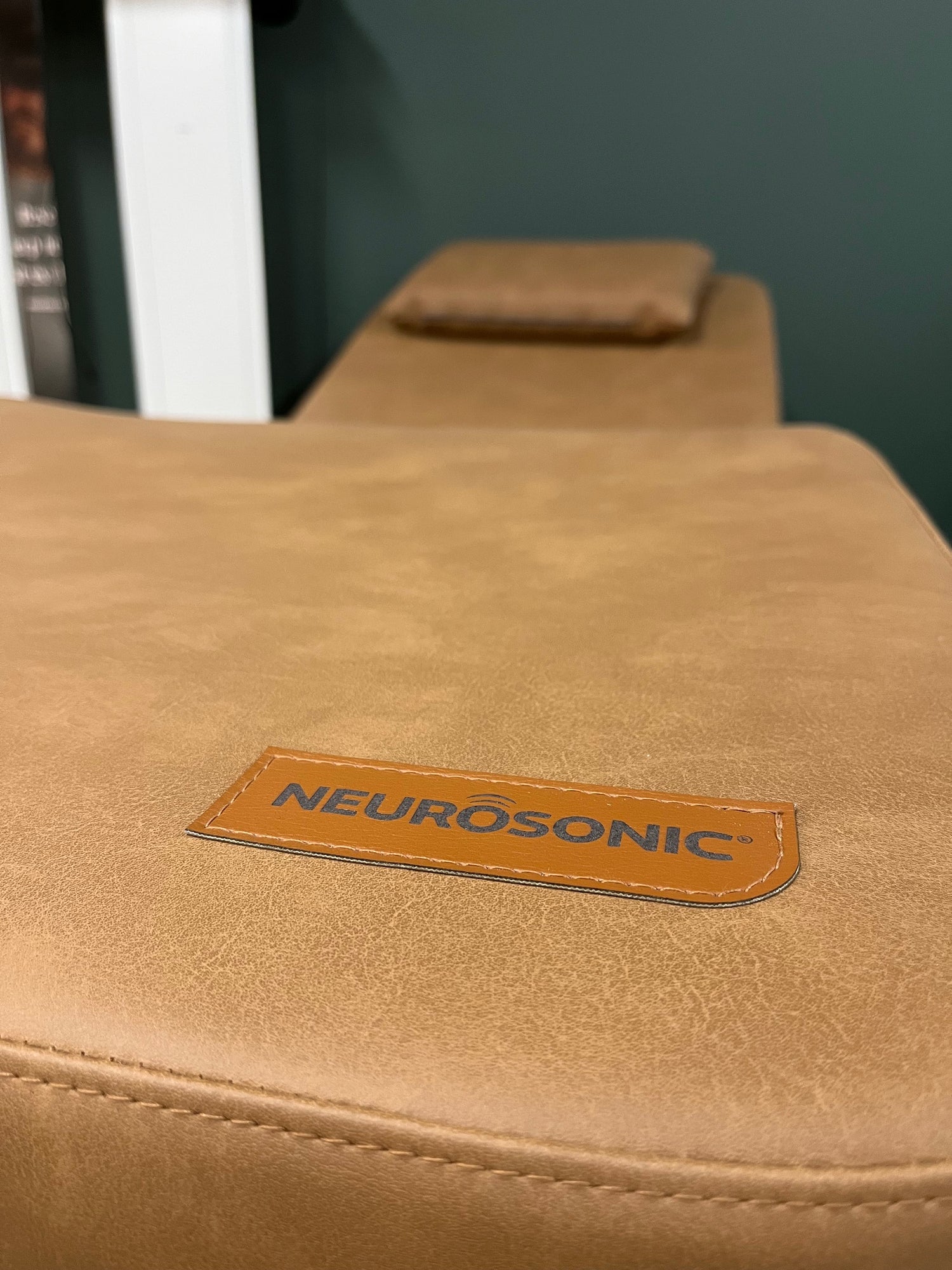 Neurosonic-divaani gen2 esittelytuote